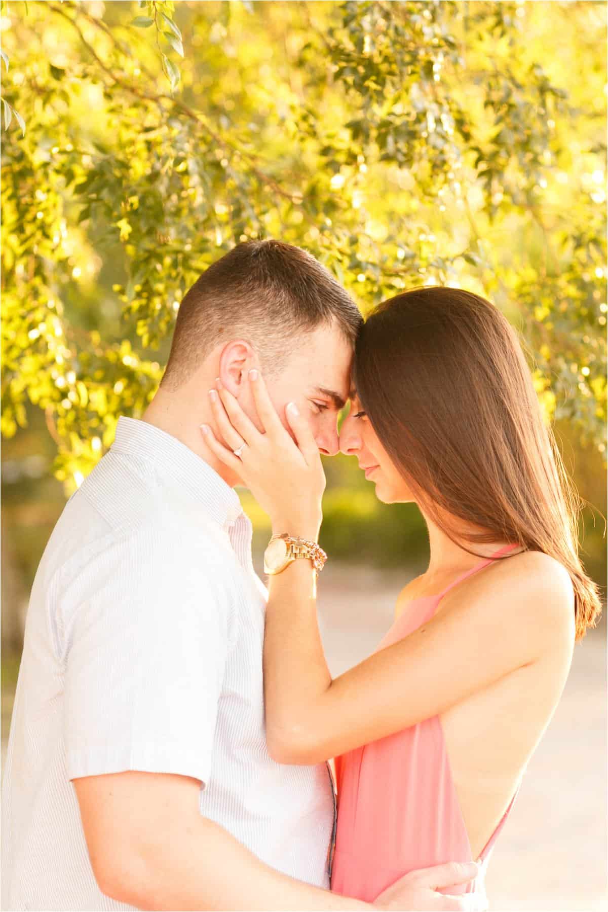 yorktown beach engagement photos