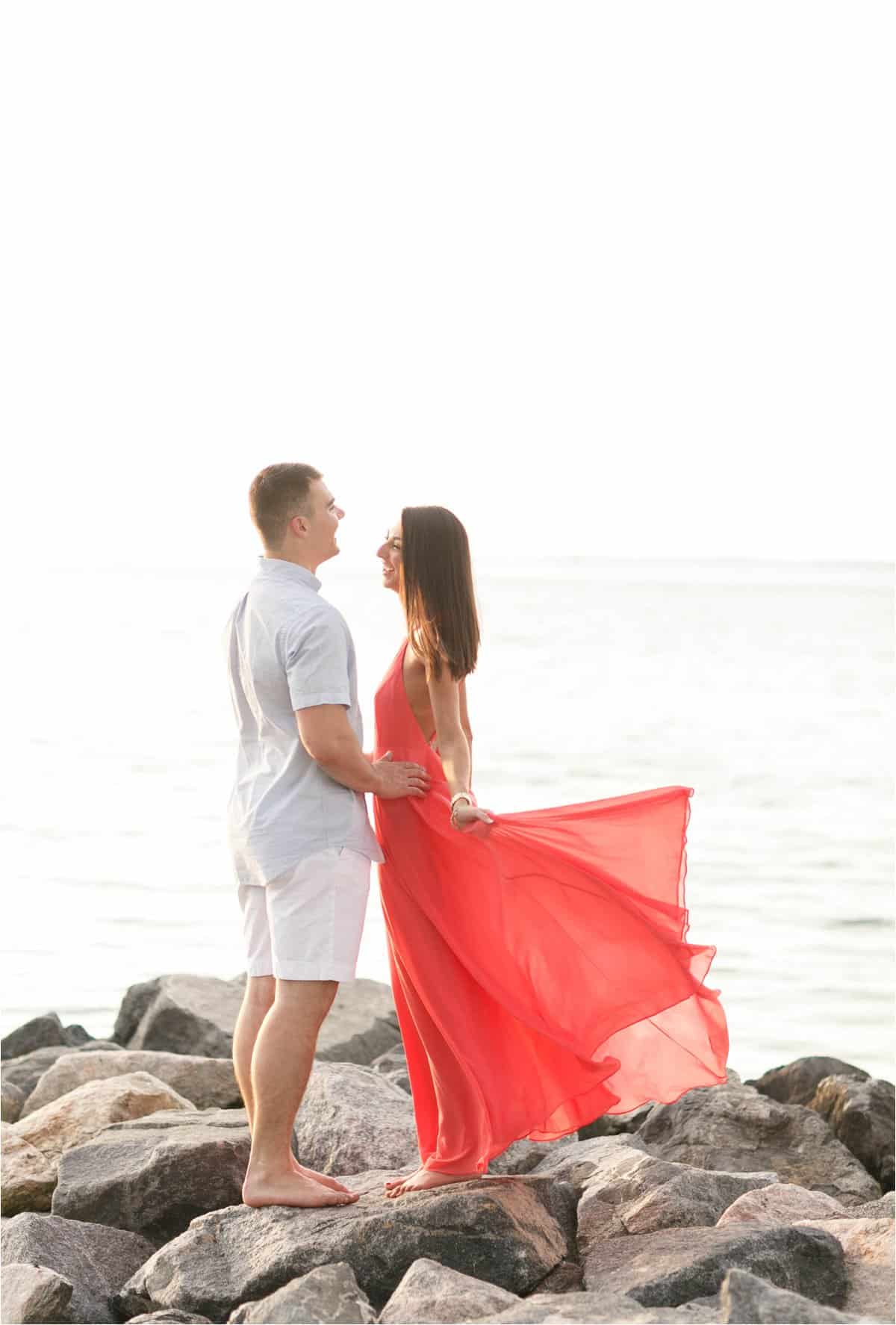 yorktown beach engagement photos