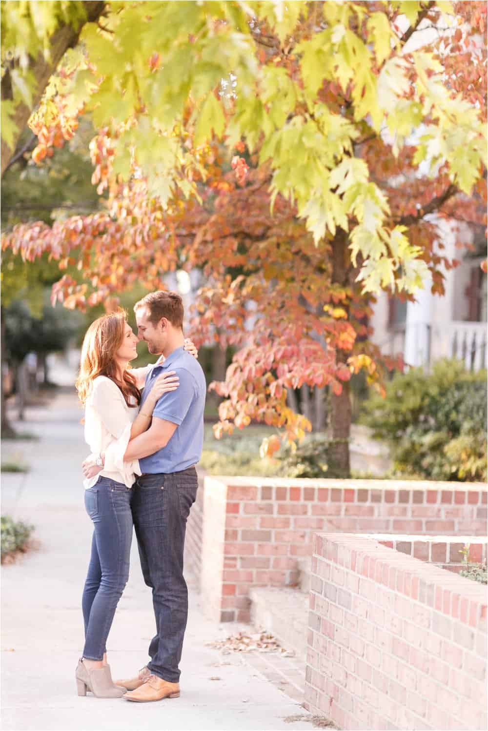 downtown richmond virginia engagement photos