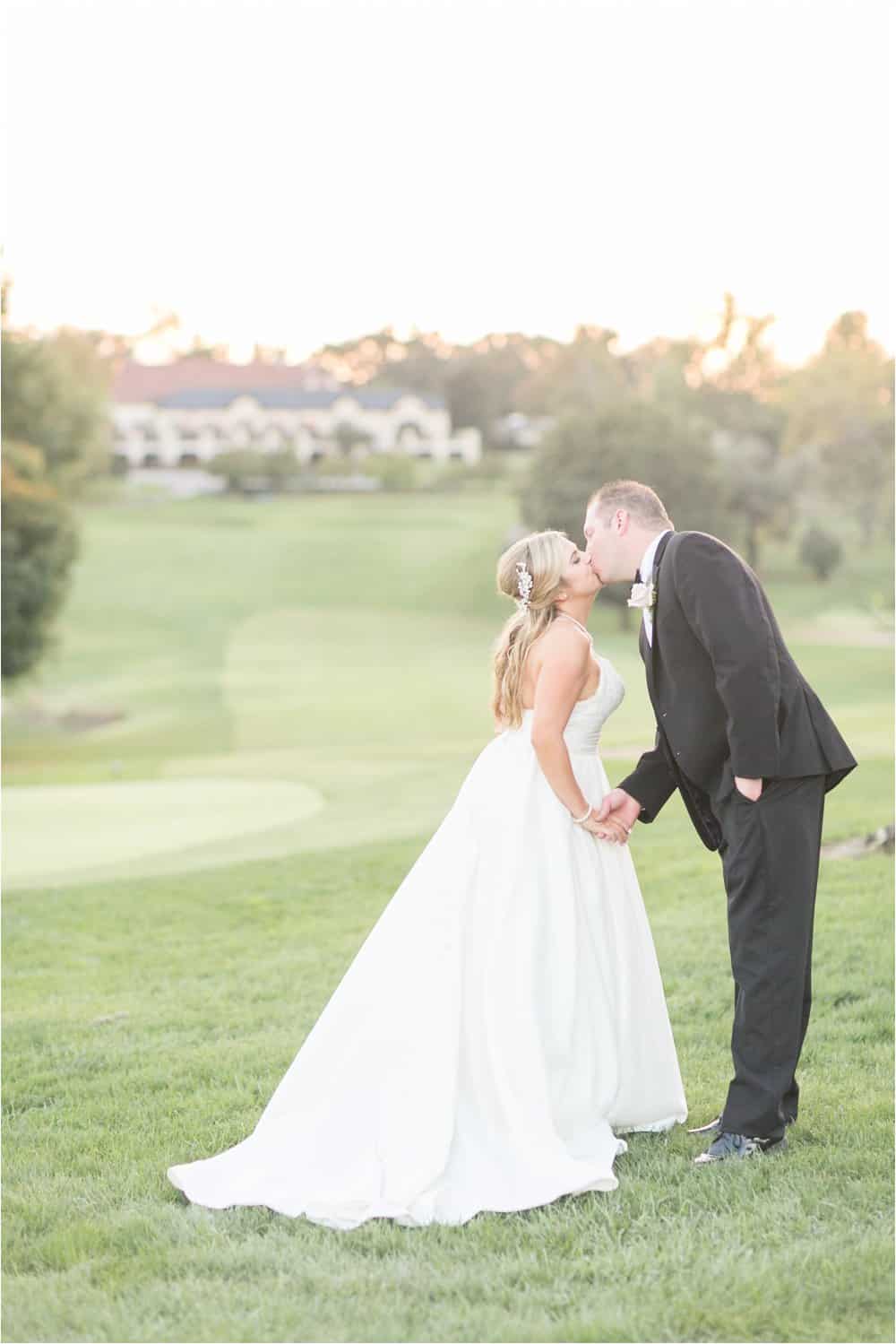 roanoke country club wedding photos