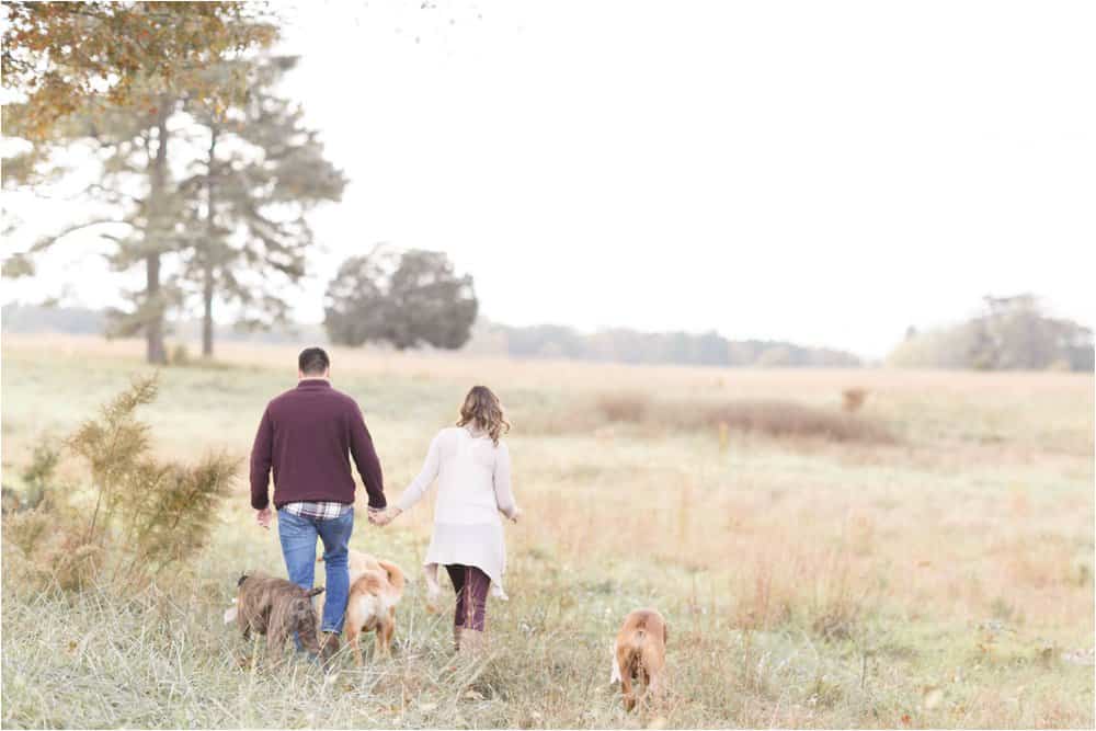 yorktown beach engagement photos