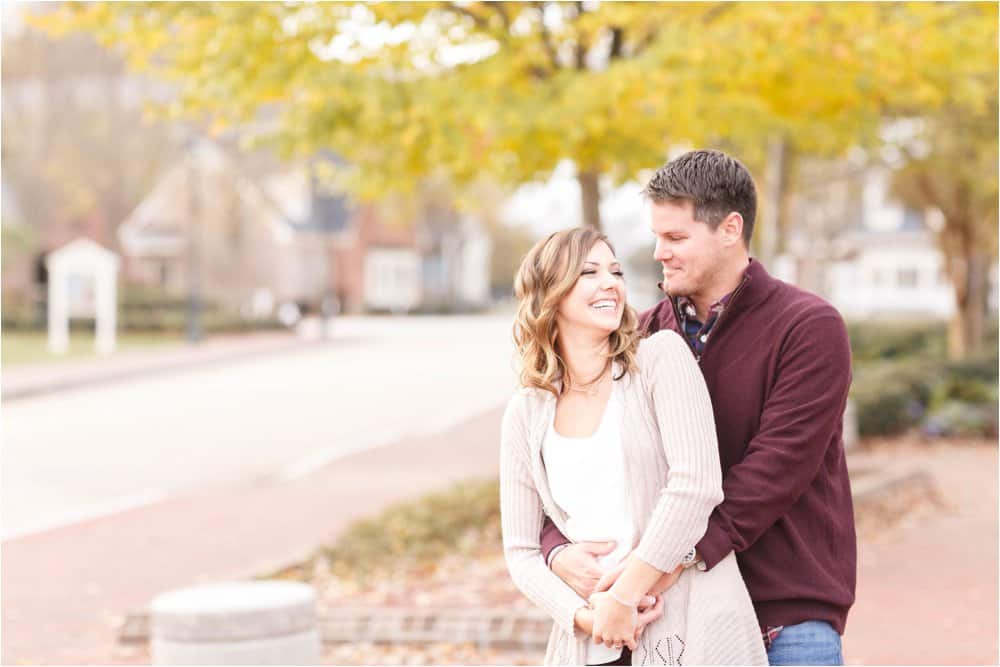 yorktown beach engagement photos