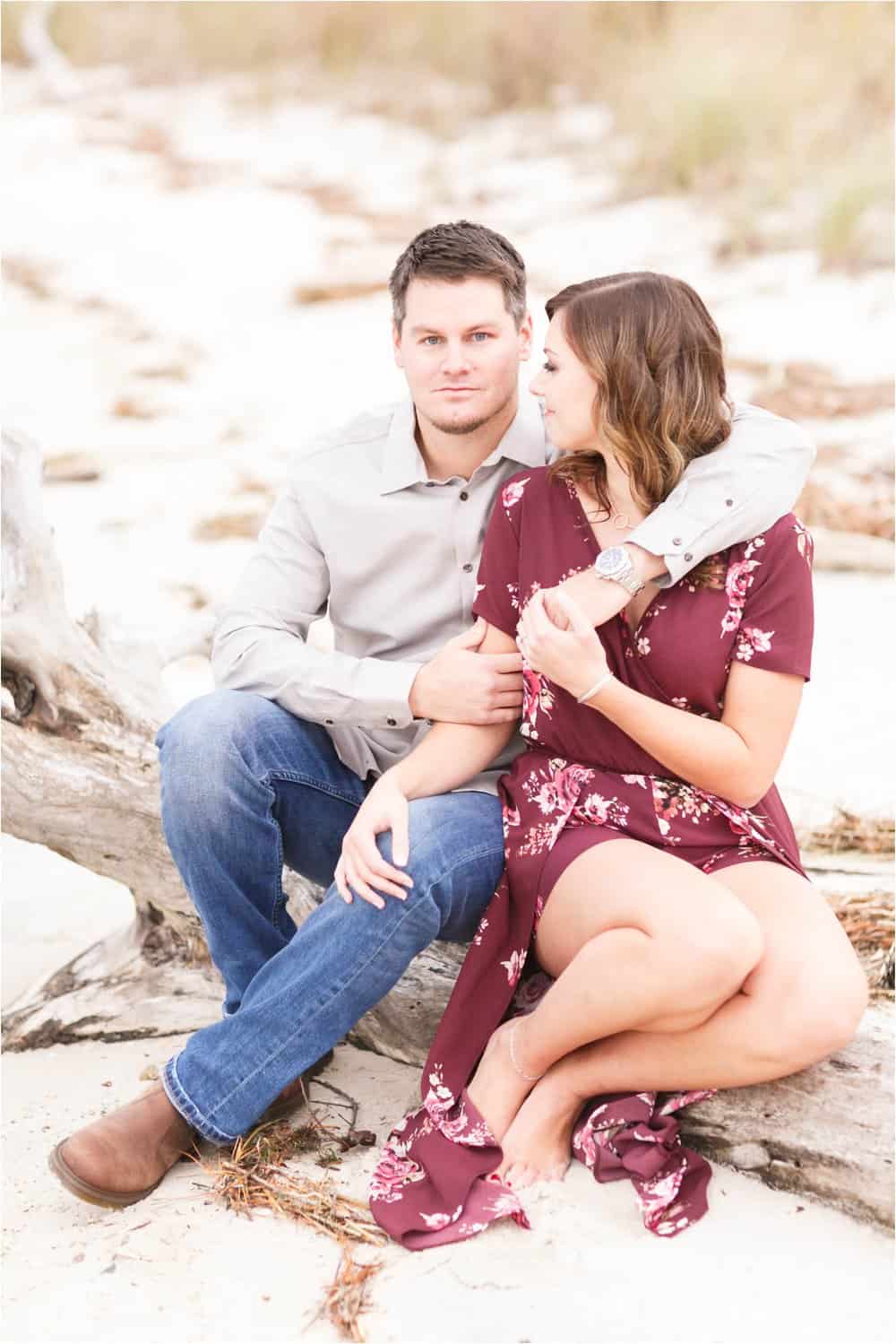 yorktown beach engagement photos