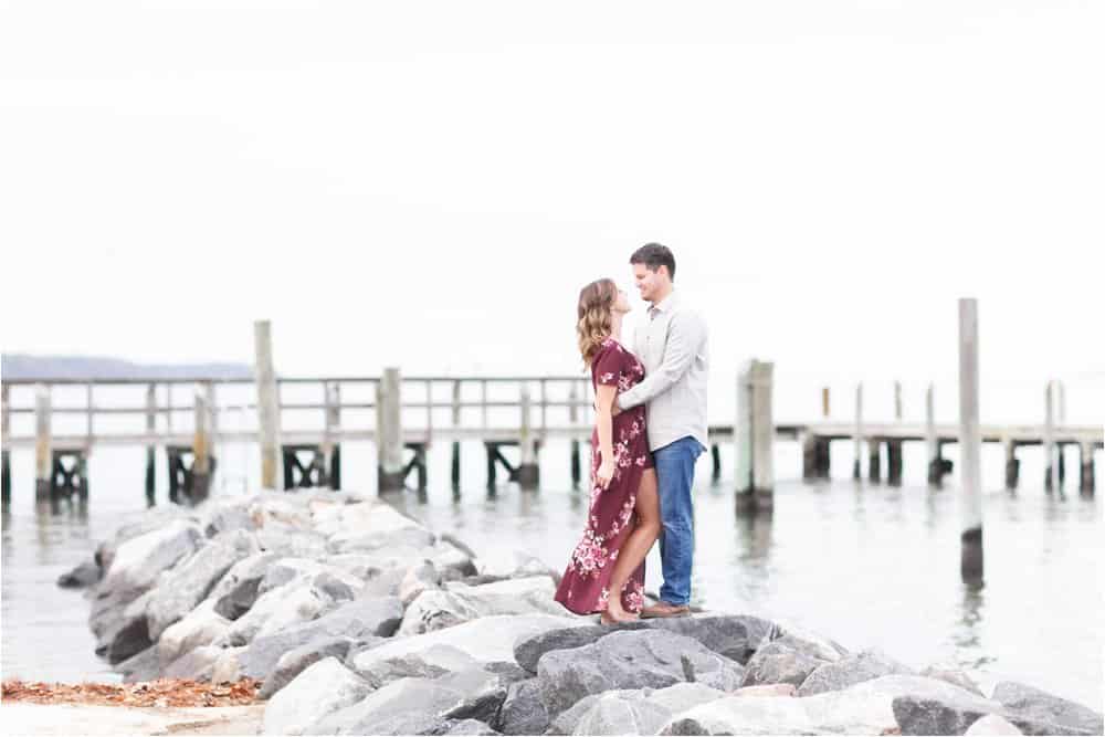 yorktown beach engagement photos