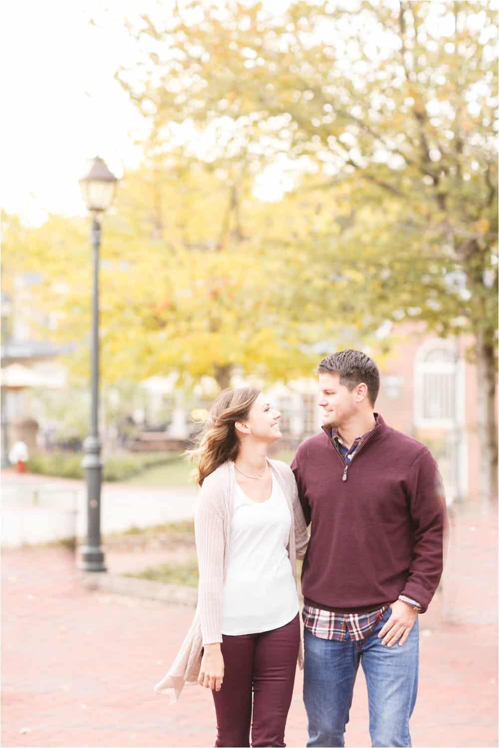 yorktown beach engagement photos