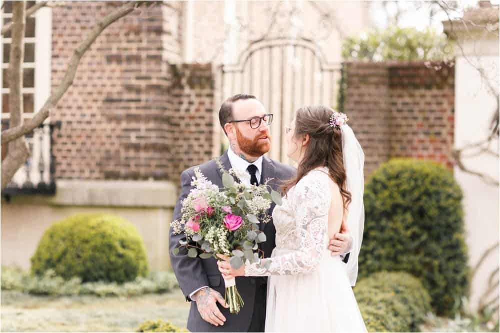 downtown richmond virginia spring wedding photos