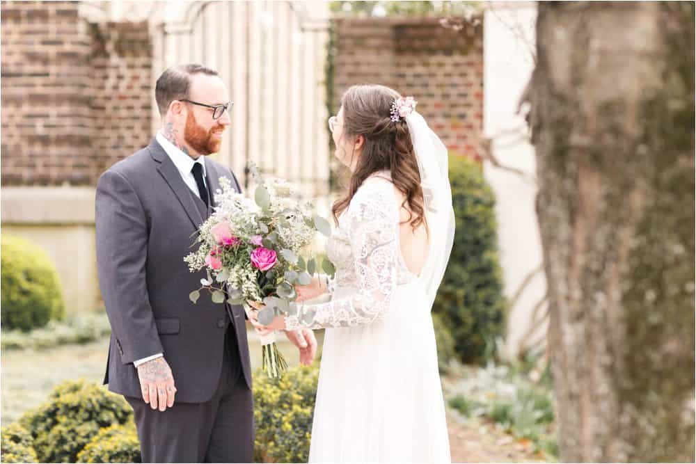 downtown richmond virginia spring wedding photos