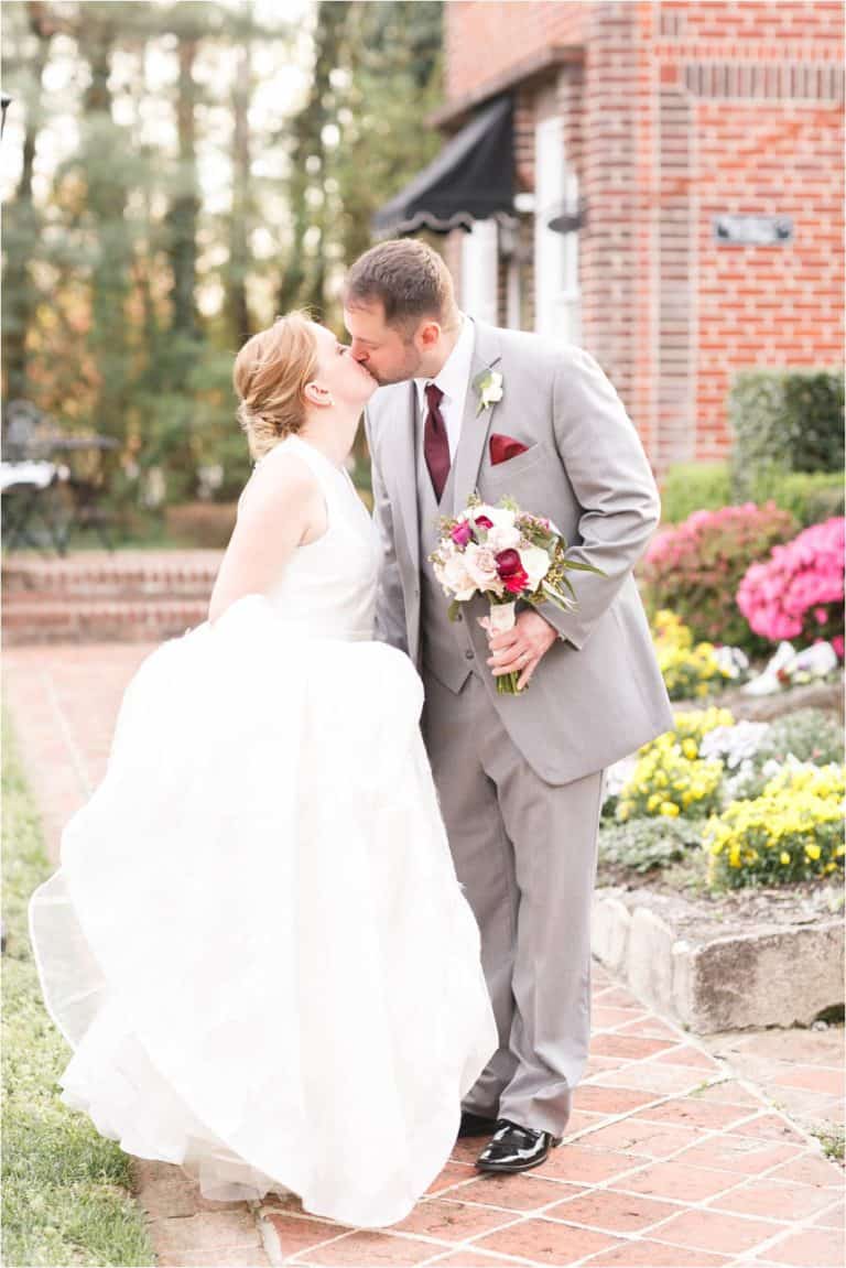 Historic Mankin Mansion Wedding | Virginia Ashley Photography