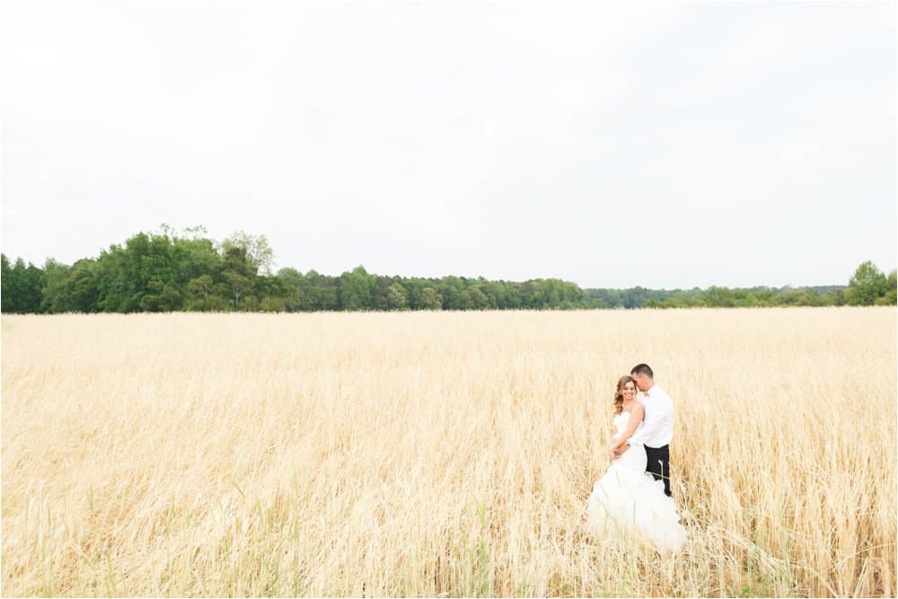 barns at timberneck wedding photos