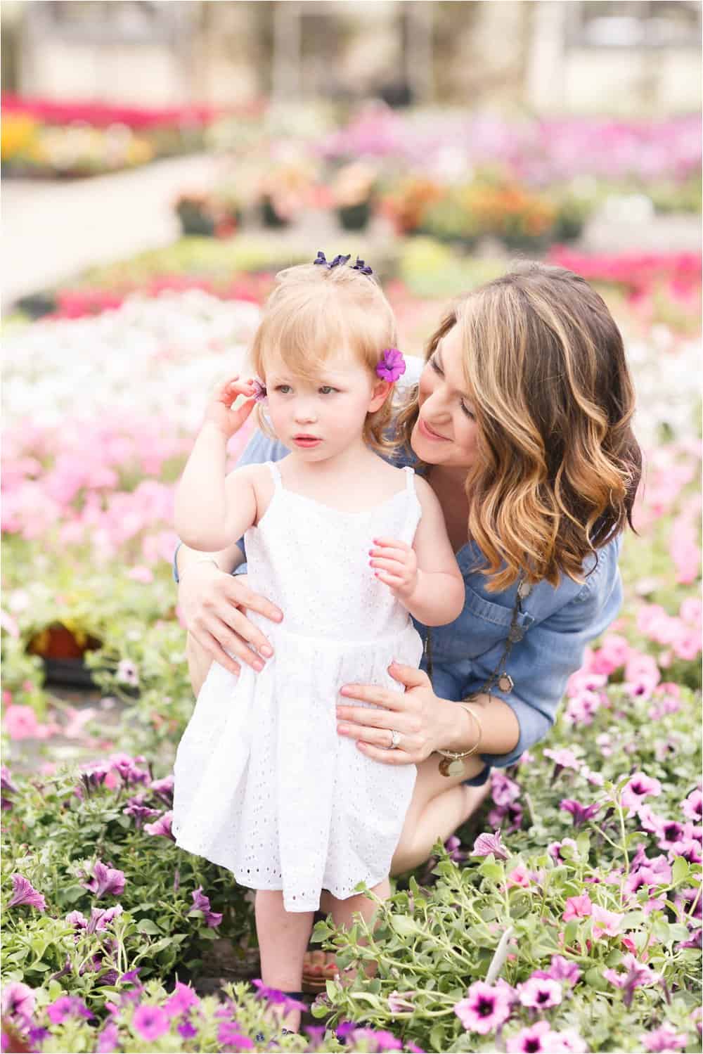 motherhood portraits greenhouse photos