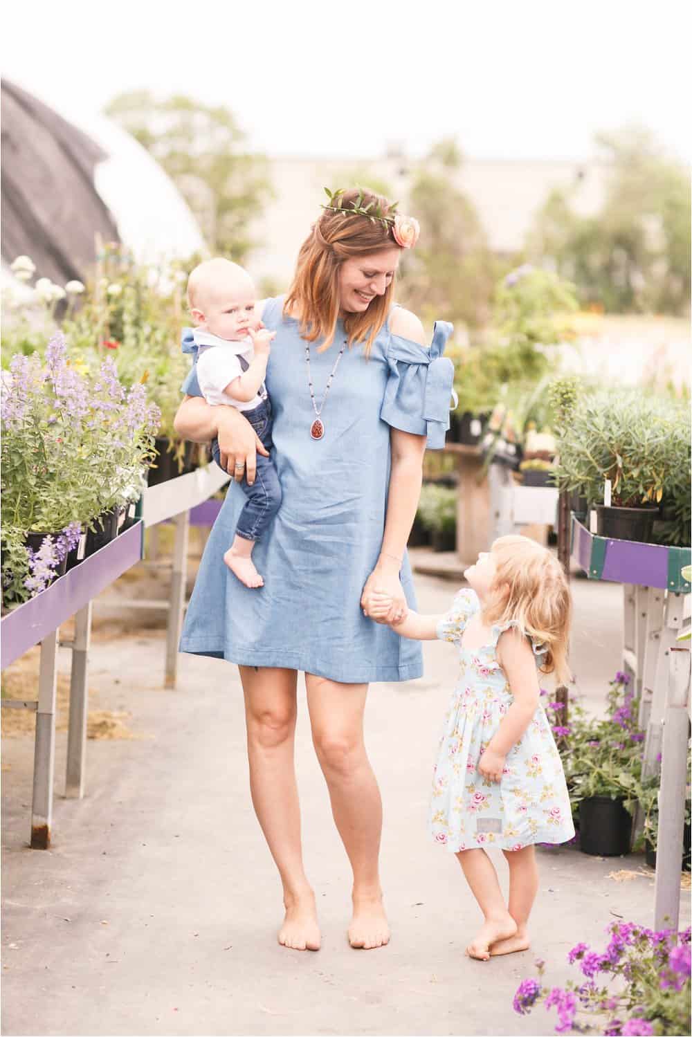 motherhood portraits greenhouse photos