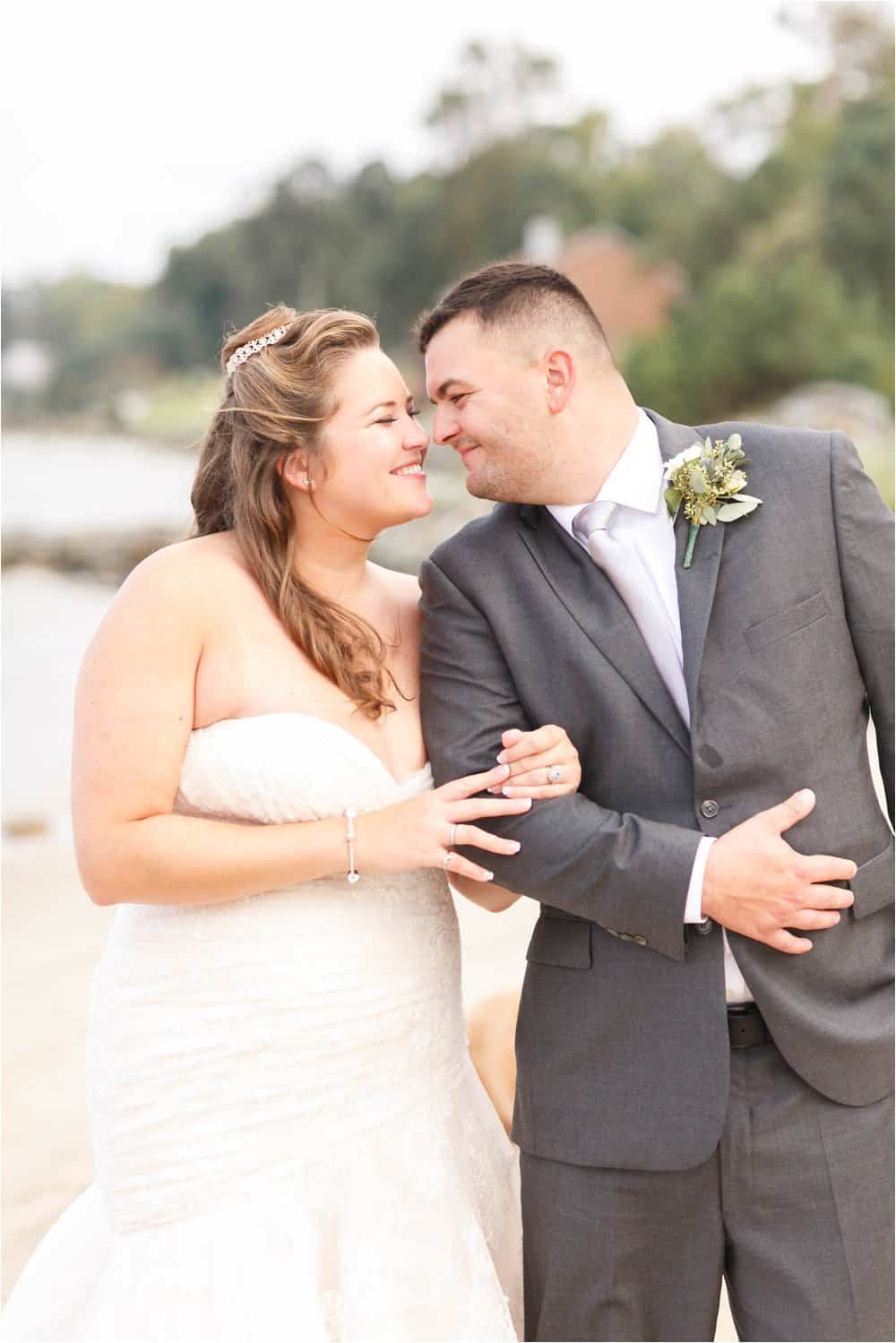 tappahannock virginia riverside wedding