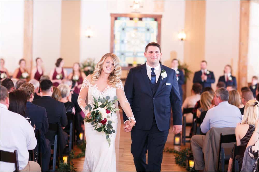 rusty rail brewing company wedding pennsylvania wedding photos