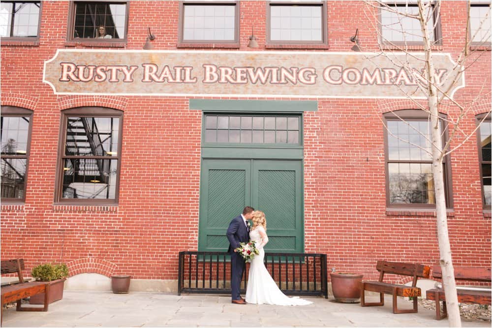 rusty rail brewing company wedding pennsylvania wedding photos