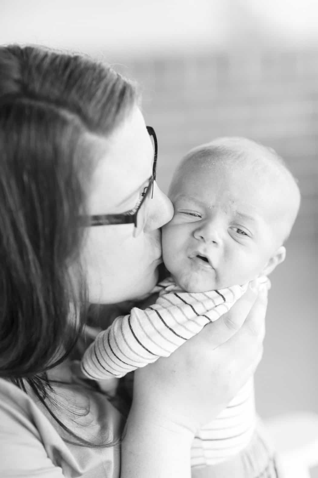 lifestyle newborn photos richmond virginia baltimore maryland