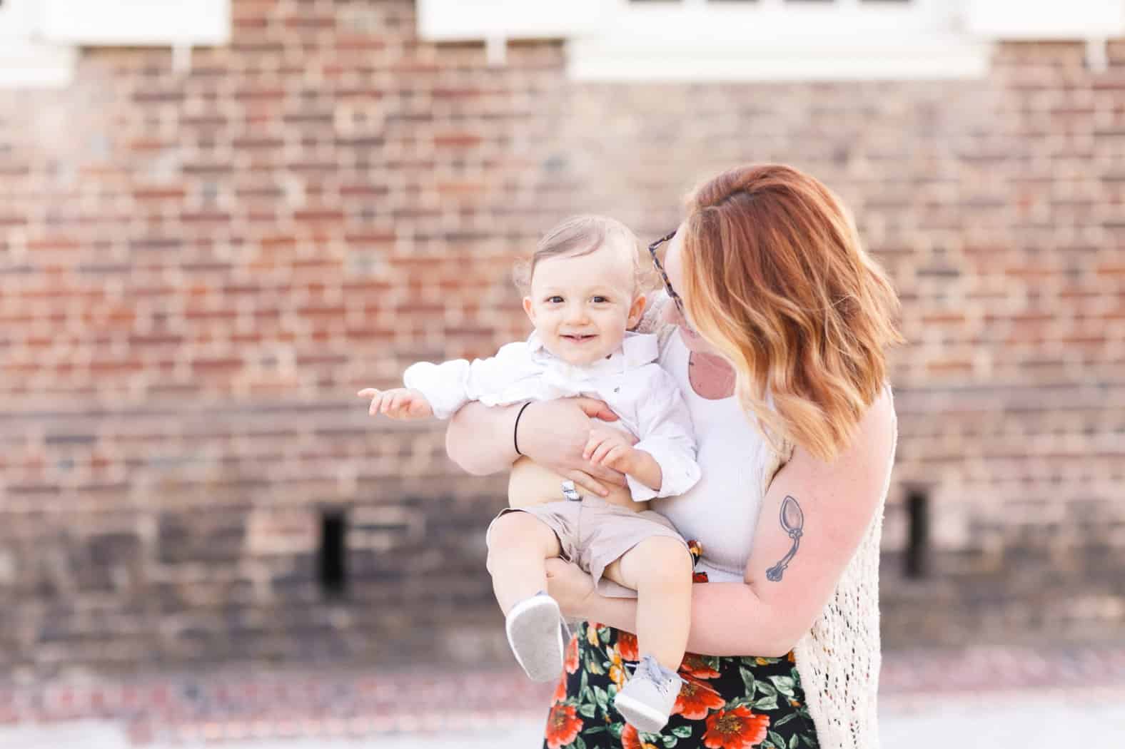 colonial williamsburg virginia engagement photos